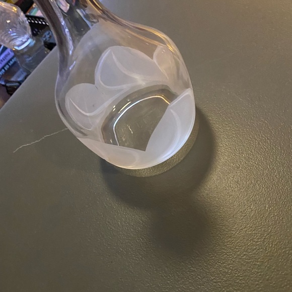 Glass Wine Decanter - Picture 5 of 9